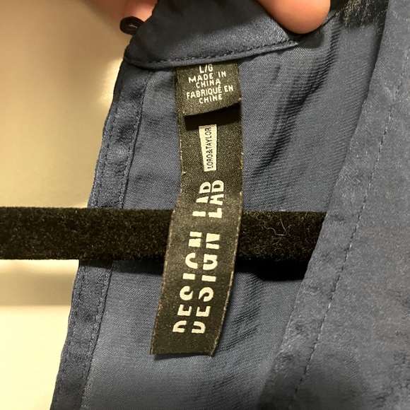 Blue silky top - Picture 2 of 2